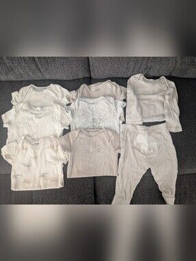 Carter's 6 Month Elephant Print Beige & Gray Baby One-Piece Bodysuit And Pants.